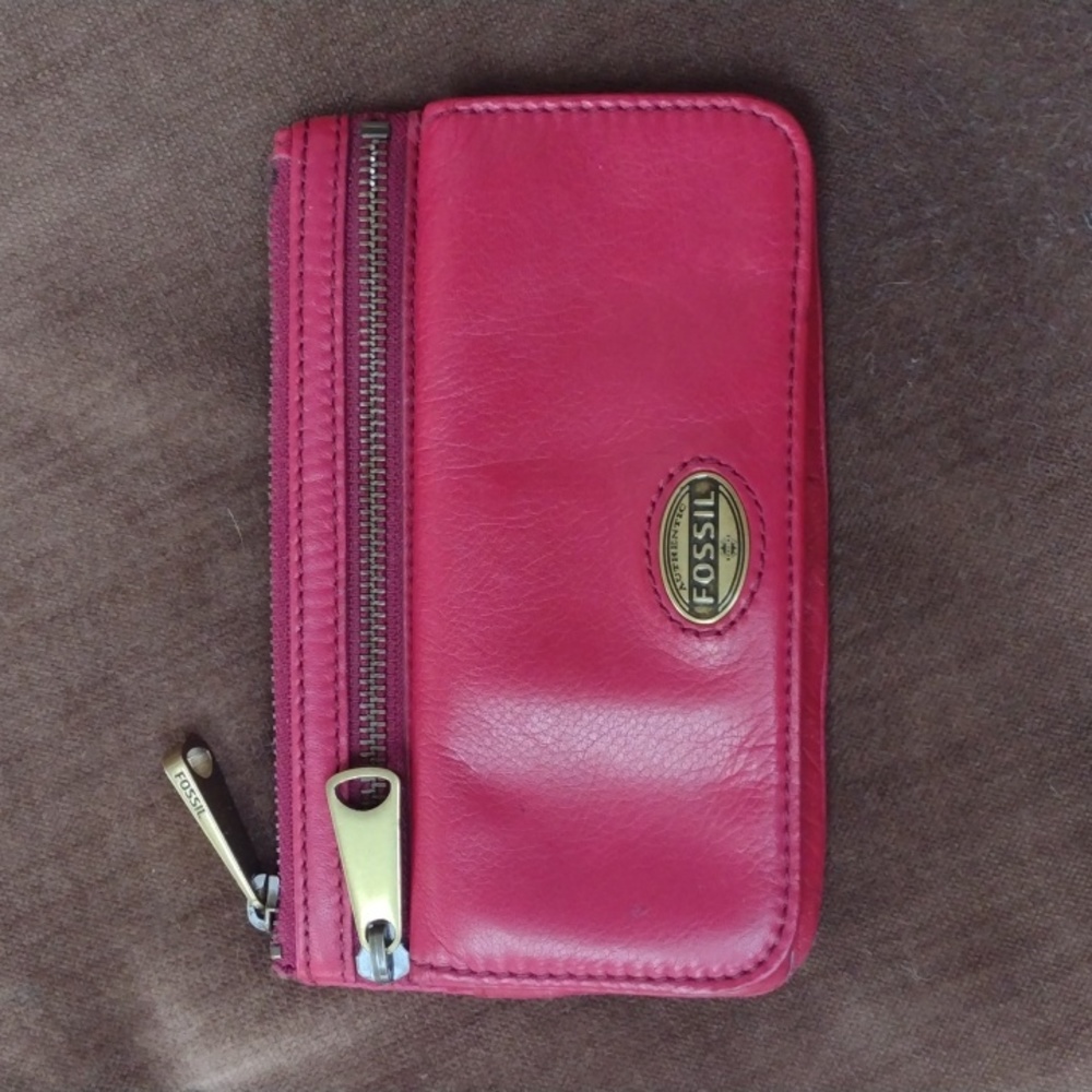 Fossil red leather wallet